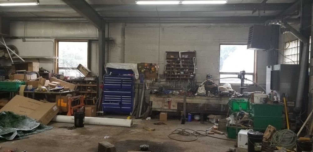 Garage/Warehouse (Former Body Shop): 8 Barrett Ave, Port Allegany, PA 16743